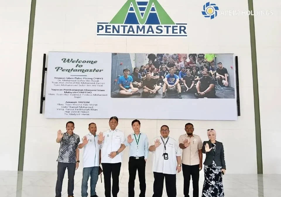 KEPIMPINAN YAPEIM HOLDINGS MELAWAT KILANG PEMBUATAN MESIN DIALISIS DI PULAU PINANG
