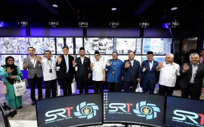 LAWATAN RASMI MENTERI HAL EHWAL AGAMA KE PUSAT PEMANTAUAN PINTAR NEGARA DI IBU PEJABAT YAPEIM HOLDINGS, PUTRAJAYA